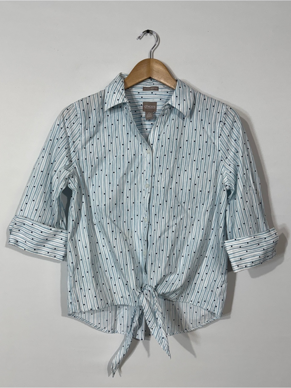 WSH61 {Chico's} Blue White Stripe Star Print Front Tie Button Down Shirt Blouse